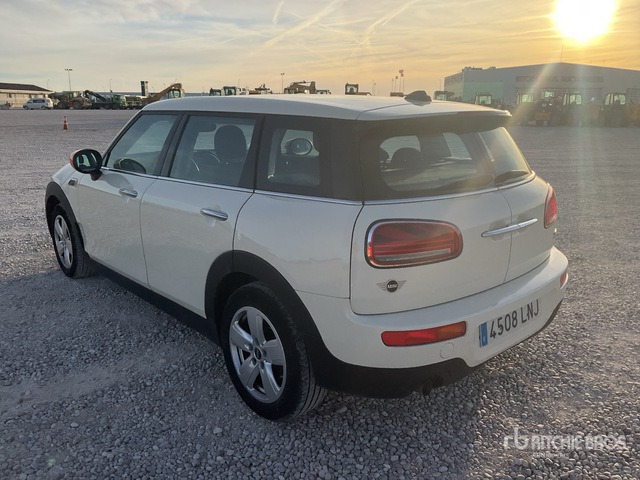 2021 Mini Clubman ONE D Automobile - מכונית: תמונה 3 2021 Mini Clubman ONE D Automobile - מכונית: תמונה 3
