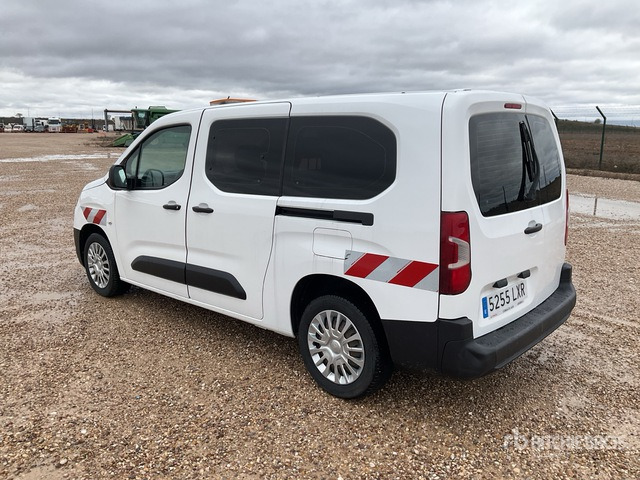 2022 Toyota Proace City Verso 5 Passenger Van - מיניבוס, כלי רכב מסחרי לנוסעים: תמונה 1 2022 Toyota Proace City Verso 5 Passenger Van - מיניבוס, כלי רכב מסחרי לנוסעים: תמונה 1