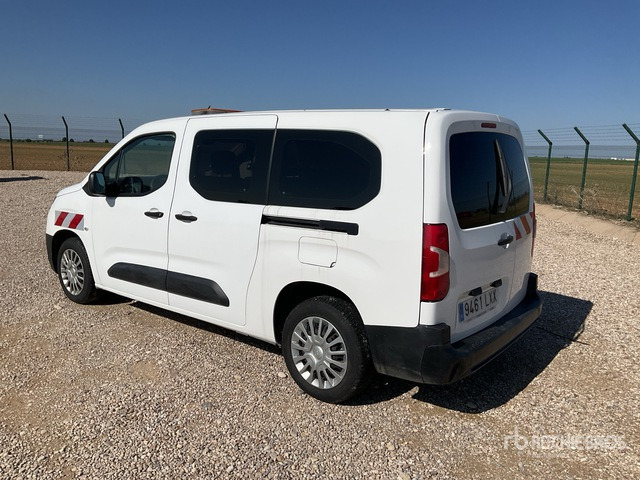 2022 Toyota Proace City Verso 5 Passenger Van - מיניבוס, כלי רכב מסחרי לנוסעים: תמונה 3 2022 Toyota Proace City Verso 5 Passenger Van - מיניבוס, כלי רכב מסחרי לנוסעים: תמונה 3