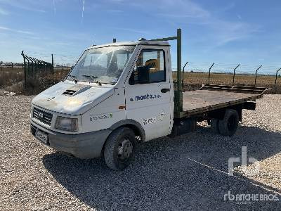IVECO 40 8.1 4x2 - משאית קירור: תמונה 1 IVECO 40 8.1 4x2 - משאית קירור: תמונה 1