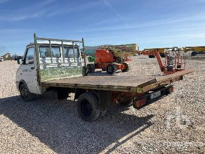 IVECO 40 8.1 4x2 - משאית קירור: תמונה 2 IVECO 40 8.1 4x2 - משאית קירור: תמונה 2