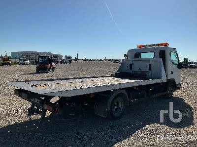 MITSUBISHI CANTER - משאית צד נופל/ שטוחה: תמונה 3 MITSUBISHI CANTER - משאית צד נופל/ שטוחה: תמונה 3