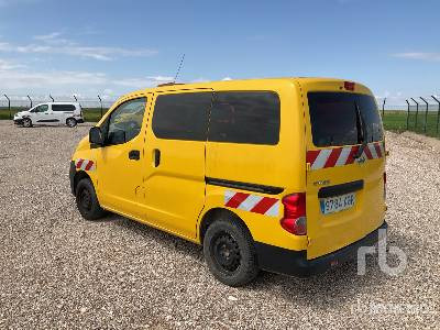 NISSAN NV200 - מכונית: תמונה 2 NISSAN NV200 - מכונית: תמונה 2