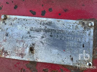 TAKEUCHI TB219 - מיני מחפר: תמונה 5 TAKEUCHI TB219 - מיני מחפר: תמונה 5