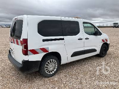 TOYOTA PROACE CITY VER 5 - מכונית: תמונה 3 TOYOTA PROACE CITY VER 5 - מכונית: תמונה 3