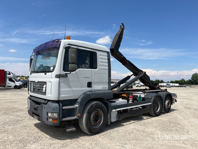 2002 MAN TGA 460 6x2 Roll-Off Truck - מכסחת תבואה/ עשבים: תמונה 2 2002 MAN TGA 460 6x2 Roll-Off Truck - מכסחת תבואה/ עשבים: תמונה 2
