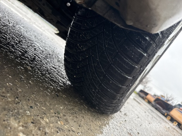 מכונית 2004 Audi A3 Automobile: תמונה 6 מכונית 2004 Audi A3 Automobile: תמונה 6