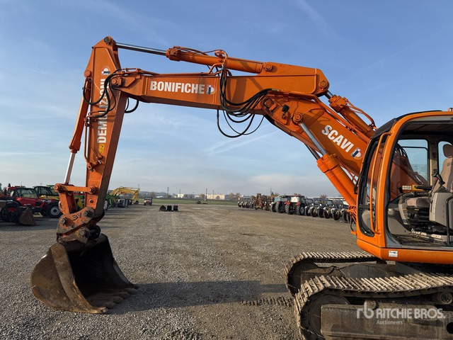 2004 Fiat/Kobelco E235 Tracked Excavator - מחפר סורק: תמונה 4 2004 Fiat/Kobelco E235 Tracked Excavator - מחפר סורק: תמונה 4