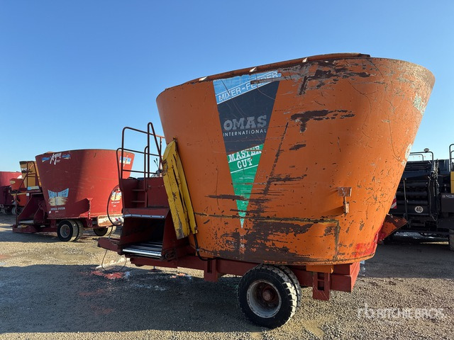 2004 Omas California 20 Feed Wagon - עגלת מערבל מספוא: תמונה 2 2004 Omas California 20 Feed Wagon - עגלת מערבל מספוא: תמונה 2