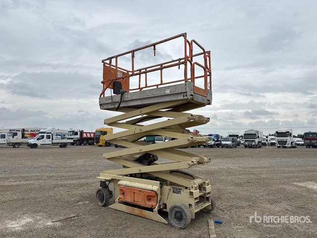 2005 JLG 2646ES Electric Scissor Lift - מעלית מספריים: תמונה 3 2005 JLG 2646ES Electric Scissor Lift - מעלית מספריים: תמונה 3