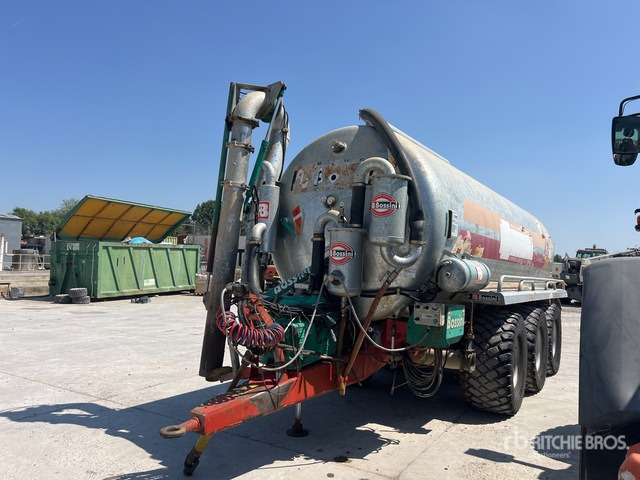 2006 Bossini B260H 20260 L Tri/A Tanker Trailer - קרון נגרר עם מכל: תמונה 4 2006 Bossini B260H 20260 L Tri/A Tanker Trailer - קרון נגרר עם מכל: תמונה 4