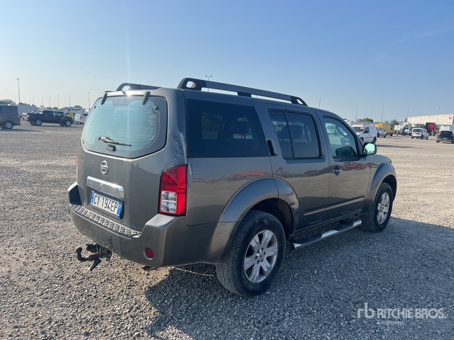 2006 Nissan Pathfinder SUV - SUV: תמונה 3 2006 Nissan Pathfinder SUV - SUV: תמונה 3