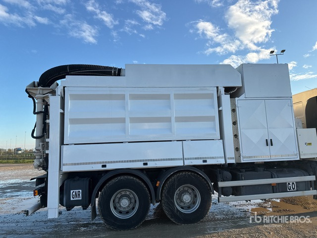 2006 Renault Kerax 420 dci 6x4 Vacuum Excavator Truck - משאית ואקום: תמונה 4 2006 Renault Kerax 420 dci 6x4 Vacuum Excavator Truck - משאית ואקום: תמונה 4