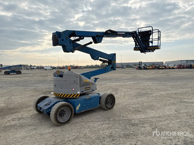 2007 JLG E450AJ Electric Articulating Boom Lift - מכונות אחרות: תמונה 3 2007 JLG E450AJ Electric Articulating Boom Lift - מכונות אחרות: תמונה 3
