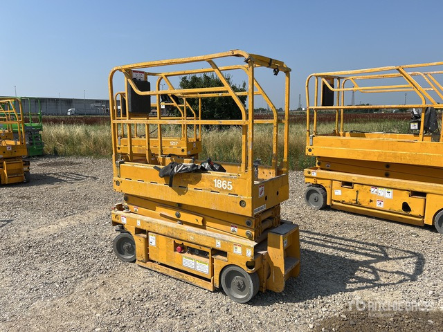 2008 Haulotte Optimum 8 Electric (Inoperable) Scissor Lift - מעלית מספריים: תמונה 4 2008 Haulotte Optimum 8 Electric (Inoperable) Scissor Lift - מעלית מספריים: תמונה 4