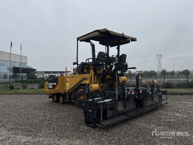 2010 Cat AP600D Wheel Asphalt Paver - מרצף אספלט: תמונה 3 2010 Cat AP600D Wheel Asphalt Paver - מרצף אספלט: תמונה 3