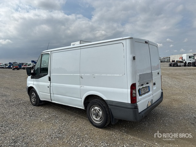 2010 Ford Transit 260-85 Autocarro frigorifero - כלי רכב מסחרי לקירור: תמונה 4 2010 Ford Transit 260-85 Autocarro frigorifero - כלי רכב מסחרי לקירור: תמונה 4
