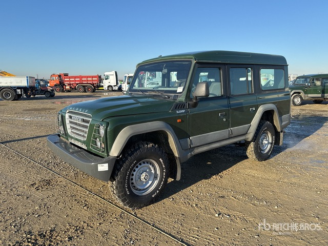 2010 Iveco Massif 4x4 SUV - SUV: תמונה 1 2010 Iveco Massif 4x4 SUV - SUV: תמונה 1