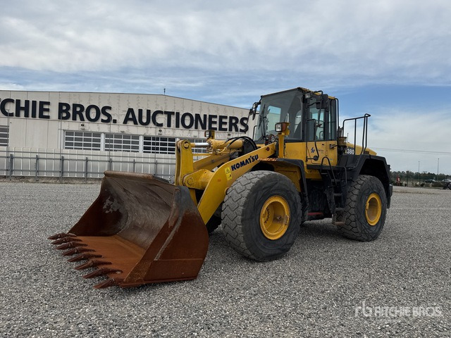 2010 Komatsu WA380 6 Pala gommata - מעמיס גלגלים: תמונה 2 2010 Komatsu WA380 6 Pala gommata - מעמיס גלגלים: תמונה 2