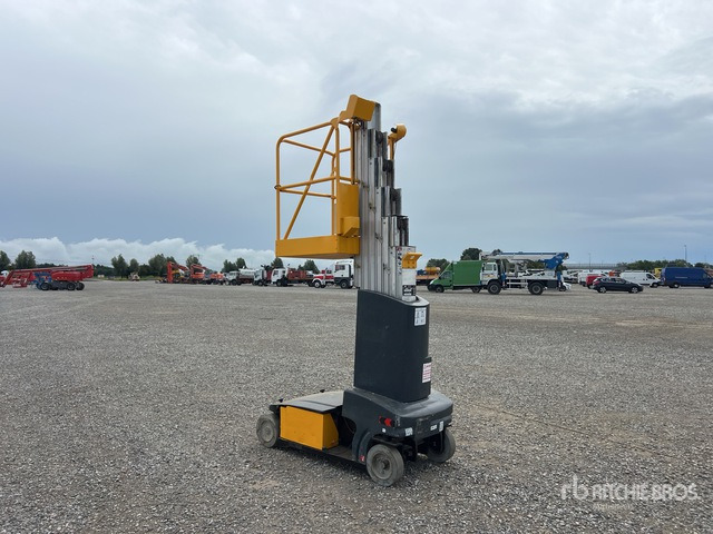 2011 JLG Toucan Junior 6B Vertical Mast Lift - מעלית תורן אנכית: תמונה 4 2011 JLG Toucan Junior 6B Vertical Mast Lift - מעלית תורן אנכית: תמונה 4