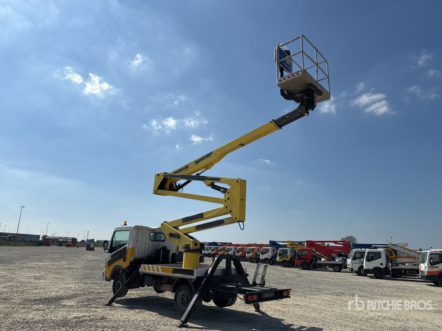 2011 Renault Maxity 110Dxi 2011 Socage DA320 20 m on Bucket Truck - פלטפורמה אווירית מותקנת על משאית: תמונה 3 2011 Renault Maxity 110Dxi 2011 Socage DA320 20 m on Bucket Truck - פלטפורמה אווירית מותקנת על משאית: תמונה 3