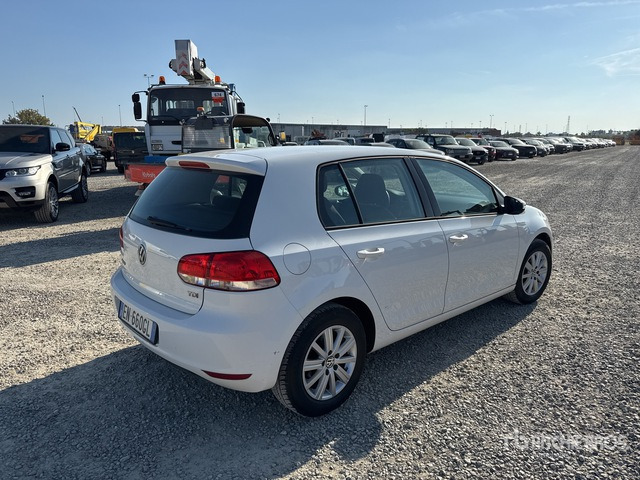 2012 Volkswagen Golf - מכונות אחרות: תמונה 3 2012 Volkswagen Golf - מכונות אחרות: תמונה 3