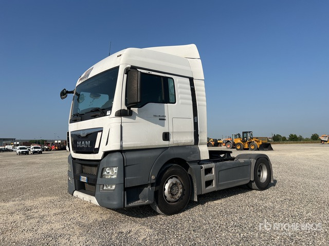 2014 MAN TGX 18.480 4x2 T/A Sleeper Truck Tractor - מכסחת תבואה/ עשבים: תמונה 2 2014 MAN TGX 18.480 4x2 T/A Sleeper Truck Tractor - מכסחת תבואה/ עשבים: תמונה 2