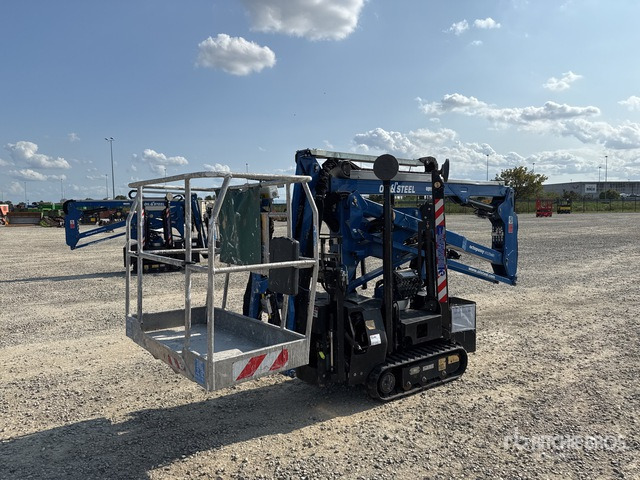 2014 Oil & Steel Octopussy 14-12 Twin Crawler (Inoperable) Articulating Boom Lift - זרוע מרפקי: תמונה 3 2014 Oil & Steel Octopussy 14-12 Twin Crawler (Inoperable) Articulating Boom Lift - זרוע מרפקי: תמונה 3