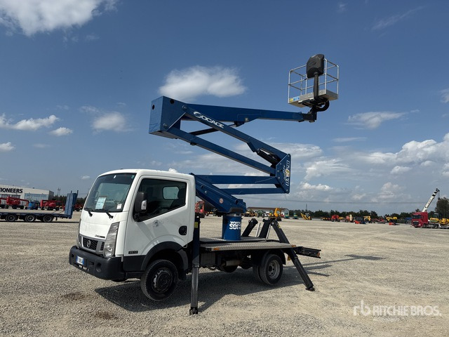 2015 Nissan Cabstar 35.12 2015 Socage DA320 20 m on Bucket Truck - פלטפורמה אווירית מותקנת על משאית: תמונה 2 2015 Nissan Cabstar 35.12 2015 Socage DA320 20 m on Bucket Truck - פלטפורמה אווירית מותקנת על משאית: תמונה 2
