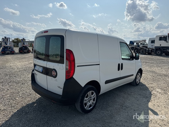 2016 Fiat Doblo Autocarro furgonato - כלי רכב מסחרי קטן: תמונה 5 2016 Fiat Doblo Autocarro furgonato - כלי רכב מסחרי קטן: תמונה 5