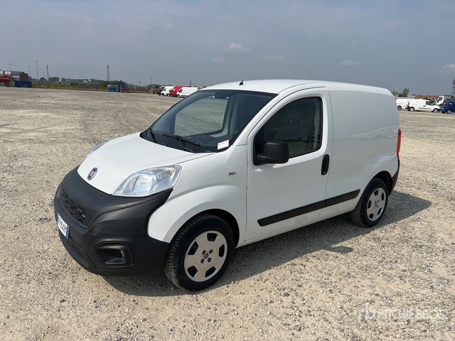 2016 Fiat Fiorino 1.3 MJT SX 16v Van Truck - כלי רכב מסחרי קטן: תמונה 1 2016 Fiat Fiorino 1.3 MJT SX 16v Van Truck - כלי רכב מסחרי קטן: תמונה 1