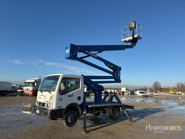 2016 Nissan Cabstar 35.12 2016 Socage DA324 24 m on Bucket Truck - פלטפורמה אווירית מותקנת על משאית: תמונה 1 2016 Nissan Cabstar 35.12 2016 Socage DA324 24 m on Bucket Truck - פלטפורמה אווירית מותקנת על משאית: תמונה 1
