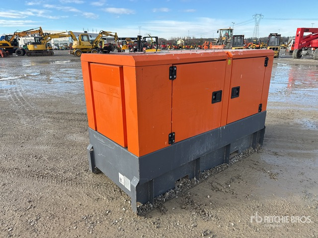 2017 Atlas Copco QAS40 40 kVA Generator Set - ערכת גנרטורים: תמונה 2 2017 Atlas Copco QAS40 40 kVA Generator Set - ערכת גנרטורים: תמונה 2
