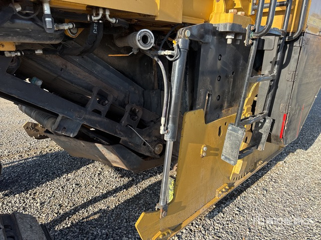 2017 Cat PM620 Tracked Cold Planer - מקצועה חשמלית קרה: תמונה 5 2017 Cat PM620 Tracked Cold Planer - מקצועה חשמלית קרה: תמונה 5