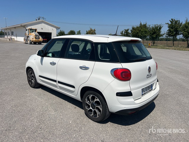 2017 Fiat 500L Automobile - מכונית: תמונה 4 2017 Fiat 500L Automobile - מכונית: תמונה 4