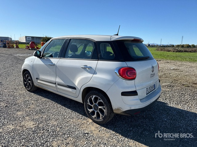 2017 Fiat 500L Automobile - מכונית: תמונה 5 2017 Fiat 500L Automobile - מכונית: תמונה 5