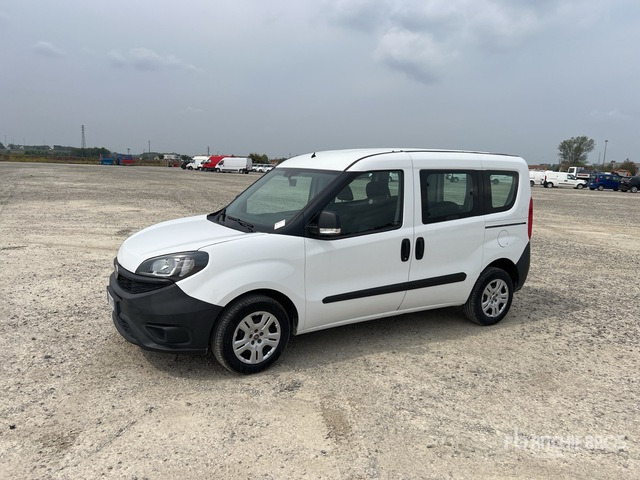 2018 Fiat Doblo CARGO COMBI 1.3 MJT 16V SX N1 Van Truck - כלי רכב מסחרי עם לוח: תמונה 3 2018 Fiat Doblo CARGO COMBI 1.3 MJT 16V SX N1 Van Truck - כלי רכב מסחרי עם לוח: תמונה 3