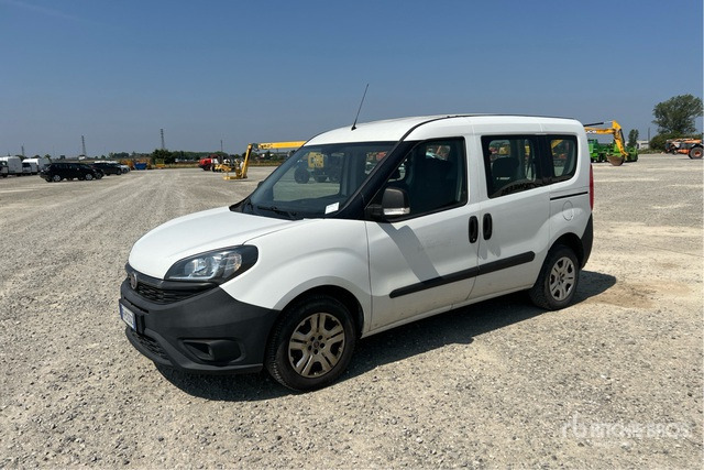 2018 Fiat Doblo COMBI 1.3 MJT 16V SX N1 Van Truck - כלי רכב מסחרי עם לוח: תמונה 2 2018 Fiat Doblo COMBI 1.3 MJT 16V SX N1 Van Truck - כלי רכב מסחרי עם לוח: תמונה 2