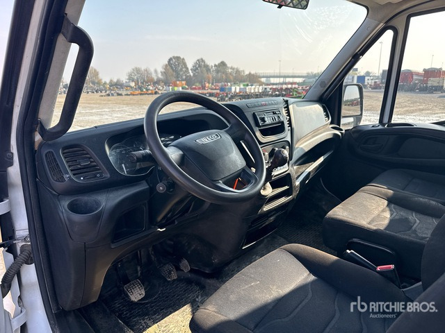 2018 Iveco Daily 35-120 (Inoperable) Dump Truck: Light Duty - מזהיר: תמונה 5 2018 Iveco Daily 35-120 (Inoperable) Dump Truck: Light Duty - מזהיר: תמונה 5