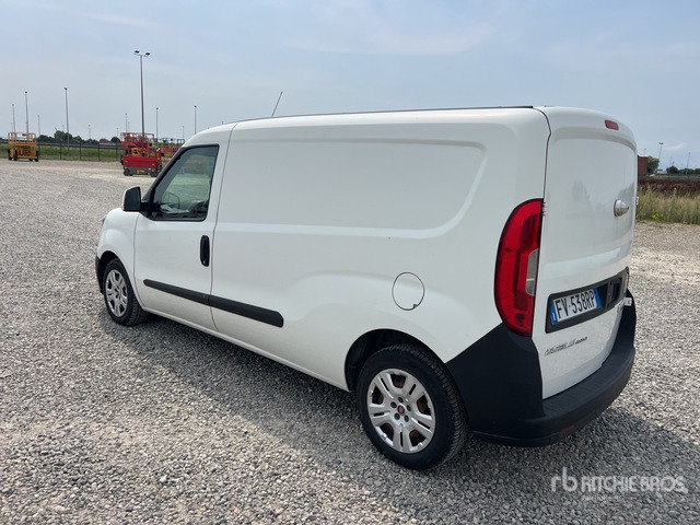 2019 Fiat Doblo Cargo Autocarro furgonato - כלי רכב מסחרי קטן: תמונה 3 2019 Fiat Doblo Cargo Autocarro furgonato - כלי רכב מסחרי קטן: תמונה 3