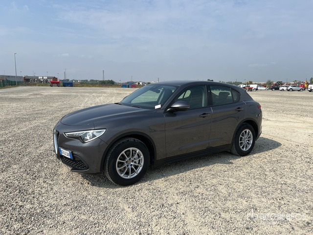 2020 Alfa Romeo Stelvio 2.2 TD 190CV AT8 Q4 BUSINESS SUV - SUV: תמונה 1 2020 Alfa Romeo Stelvio 2.2 TD 190CV AT8 Q4 BUSINESS SUV - SUV: תמונה 1