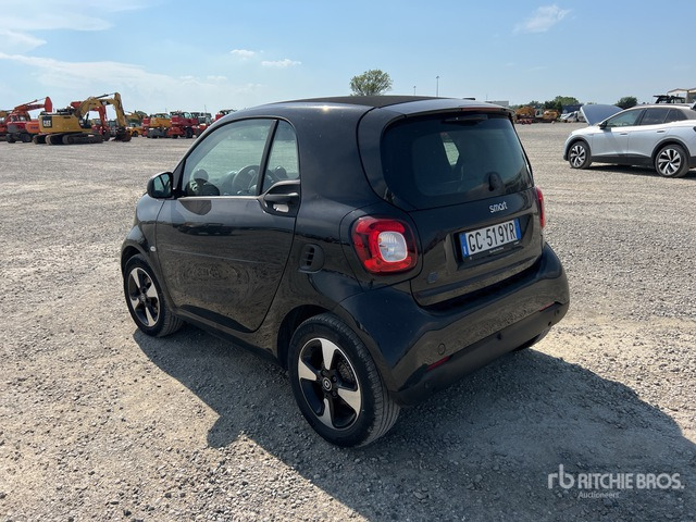 2020 SMART Fortwo COUP EQ 60KW PASSION Automobile - מכונית: תמונה 3 2020 SMART Fortwo COUP EQ 60KW PASSION Automobile - מכונית: תמונה 3