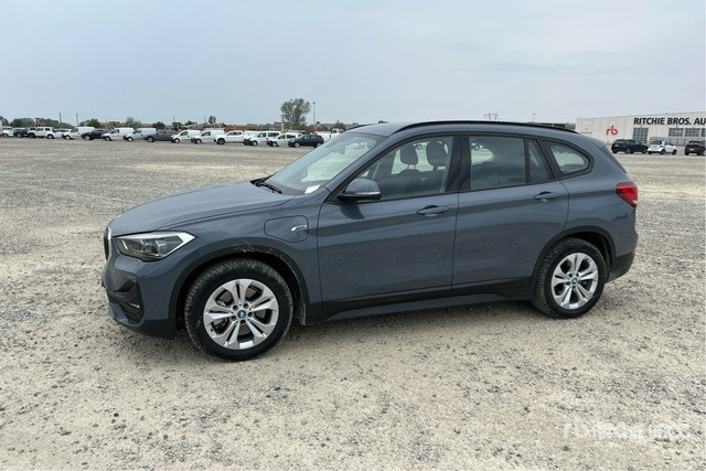 2022 BMW X1 XDRIVE 25E BUSINESS ADVANTAGE SUV - SUV: תמונה 3 2022 BMW X1 XDRIVE 25E BUSINESS ADVANTAGE SUV - SUV: תמונה 3