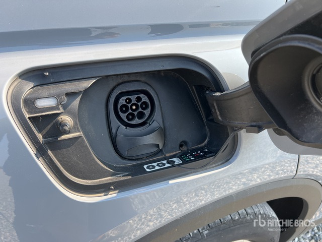 2023 Audi Q4 Electric E-TRON SUV - SUV: תמונה 4 2023 Audi Q4 Electric E-TRON SUV - SUV: תמונה 4