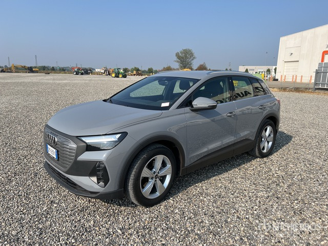 2023 Audi Q4 Electric E-TRON SUV - SUV: תמונה 3 2023 Audi Q4 Electric E-TRON SUV - SUV: תמונה 3