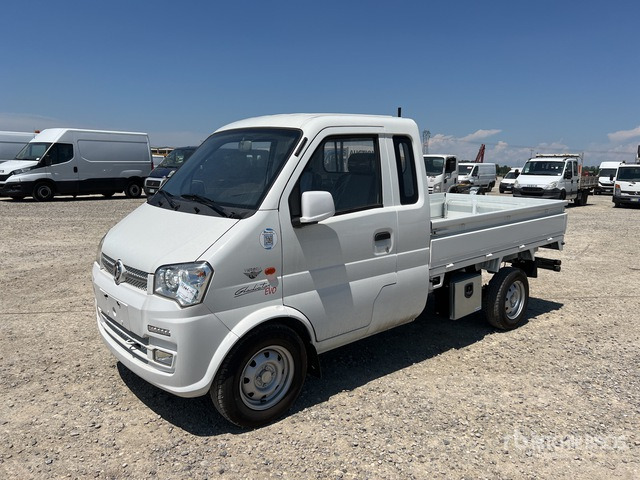 2023 Giotti Victoria Gladiator EVO Flatbed Truck - משאית צד נופל/ שטוחה: תמונה 2 2023 Giotti Victoria Gladiator EVO Flatbed Truck - משאית צד נופל/ שטוחה: תמונה 2