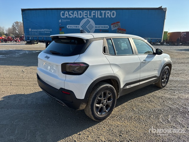 2023 Jeep Avenger 1.2 TURBO LONGITUDE FWD 100CV SUV - SUV: תמונה 3 2023 Jeep Avenger 1.2 TURBO LONGITUDE FWD 100CV SUV - SUV: תמונה 3