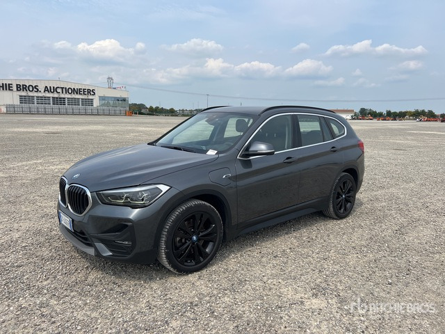 BMW X1 Automobile - SUV: תמונה 1 BMW X1 Automobile - SUV: תמונה 1