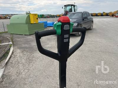 חָדָשׁ משאית משטחים BOBCAT LPM15N Electric (Unused): תמונה 8