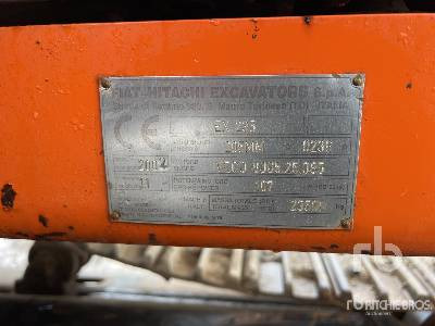 FIAT-HITACHI EX235 - מחפר סורק: תמונה 5 FIAT-HITACHI EX235 - מחפר סורק: תמונה 5